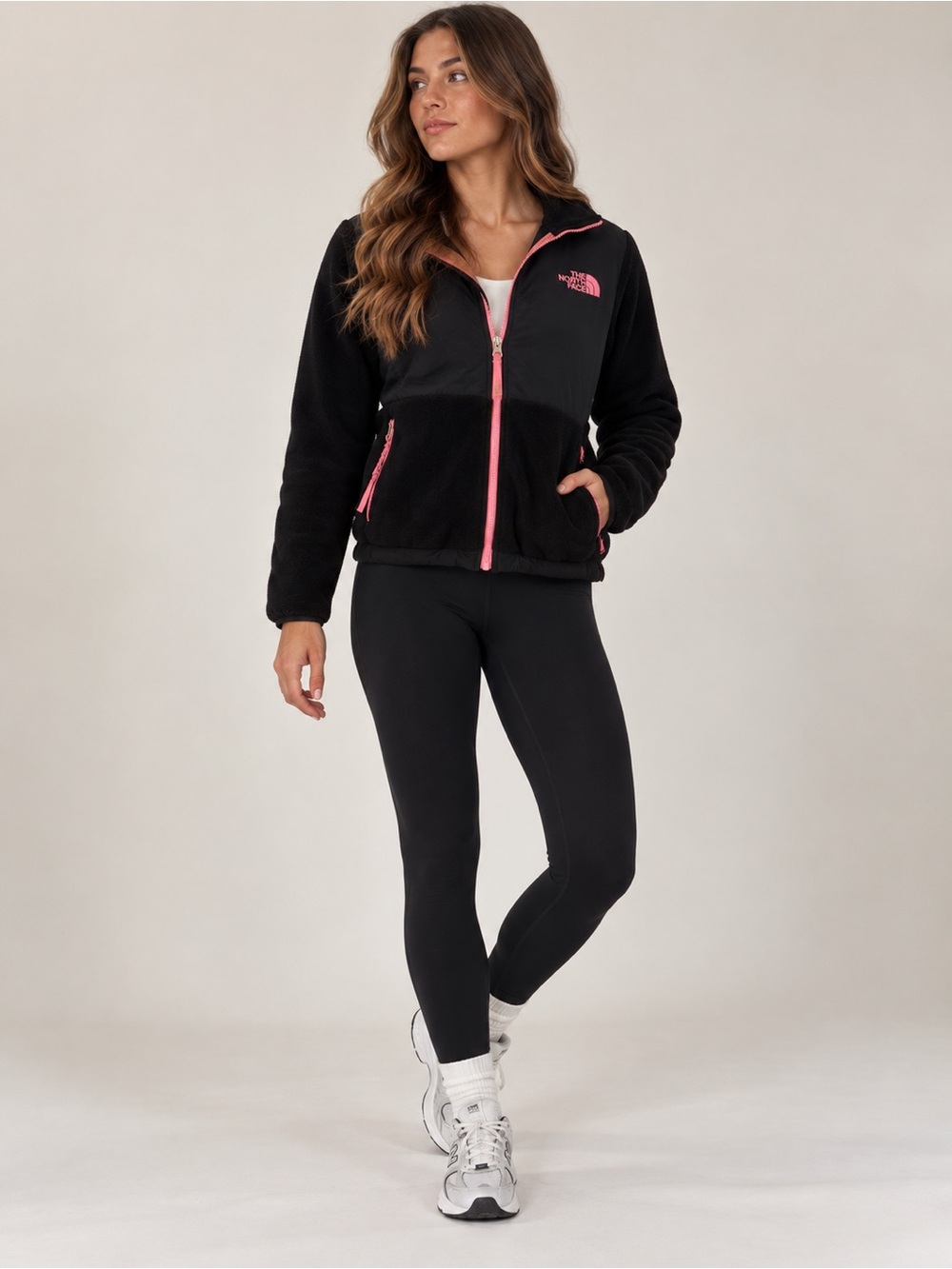 The North Face Black Fleece Jacket XS Pink Details Full Zip Outdoor Hiking Cozy